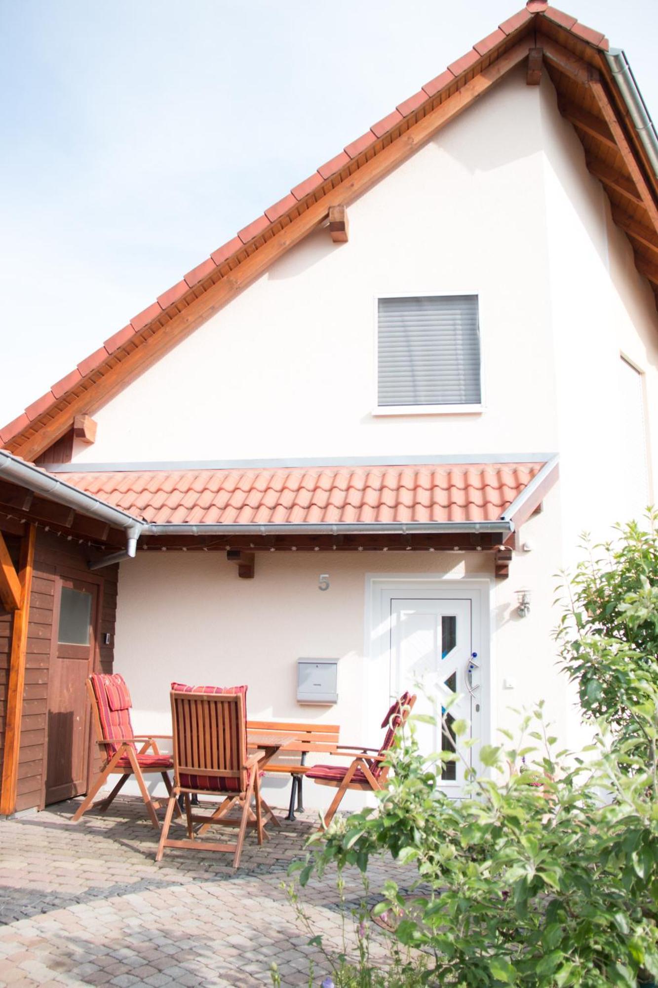 Ferienwohnung Helbig Allendorf an der Lumda Bagian luar foto