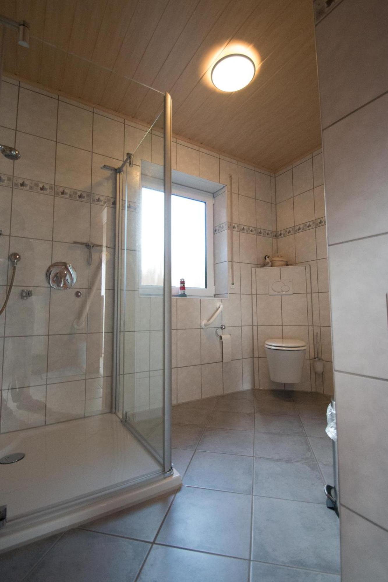 Ferienwohnung Helbig Allendorf an der Lumda Bagian luar foto
