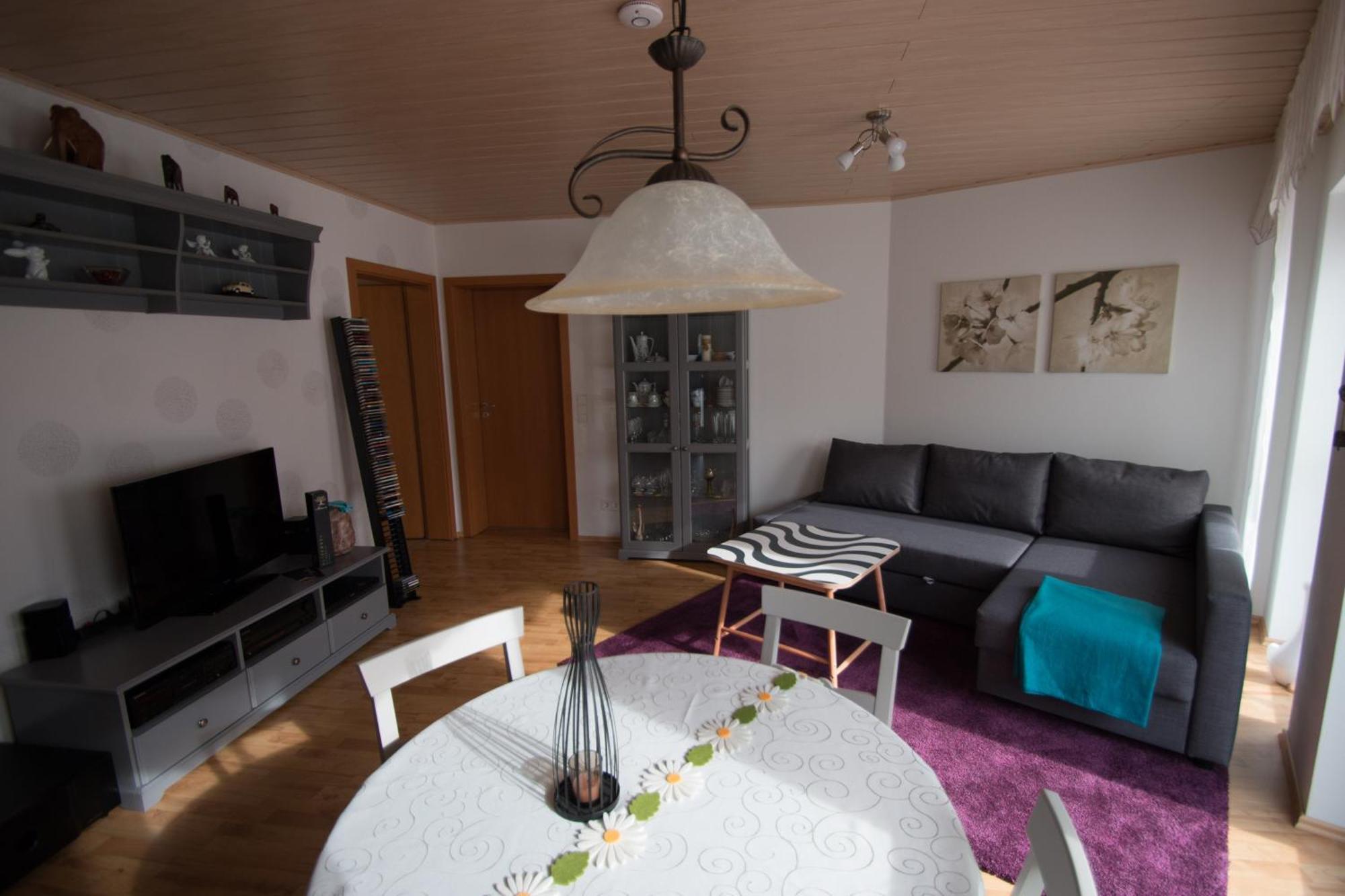 Ferienwohnung Helbig Allendorf an der Lumda Bagian luar foto